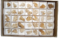 Aragonite, 35 crystals per flat
